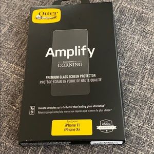 Otterbox Amplify screen protector for iPhone XR/11